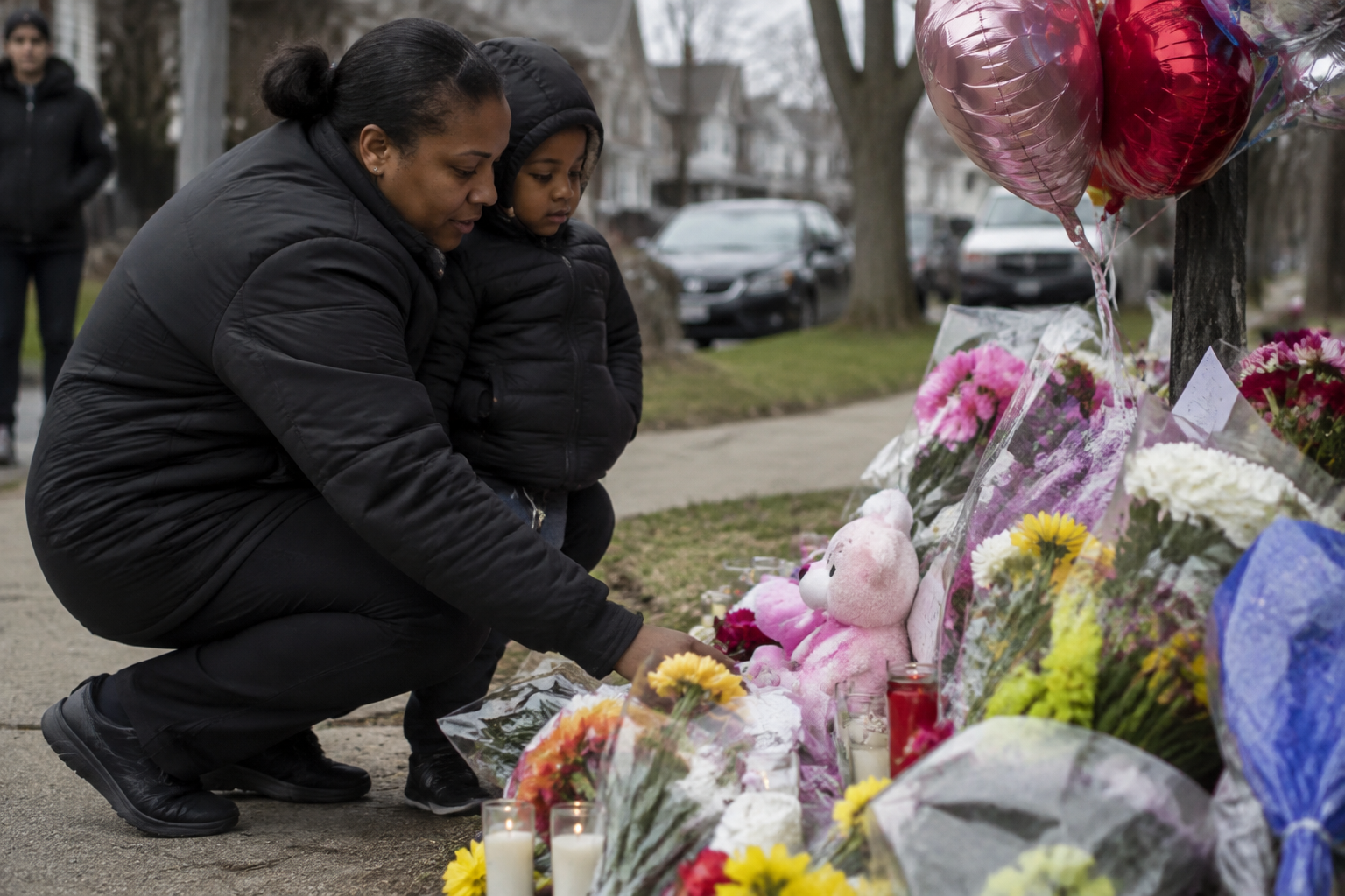 Fatal Stabbing of 7-Year-Old Girl in Chicago Raises Questions About Suspect