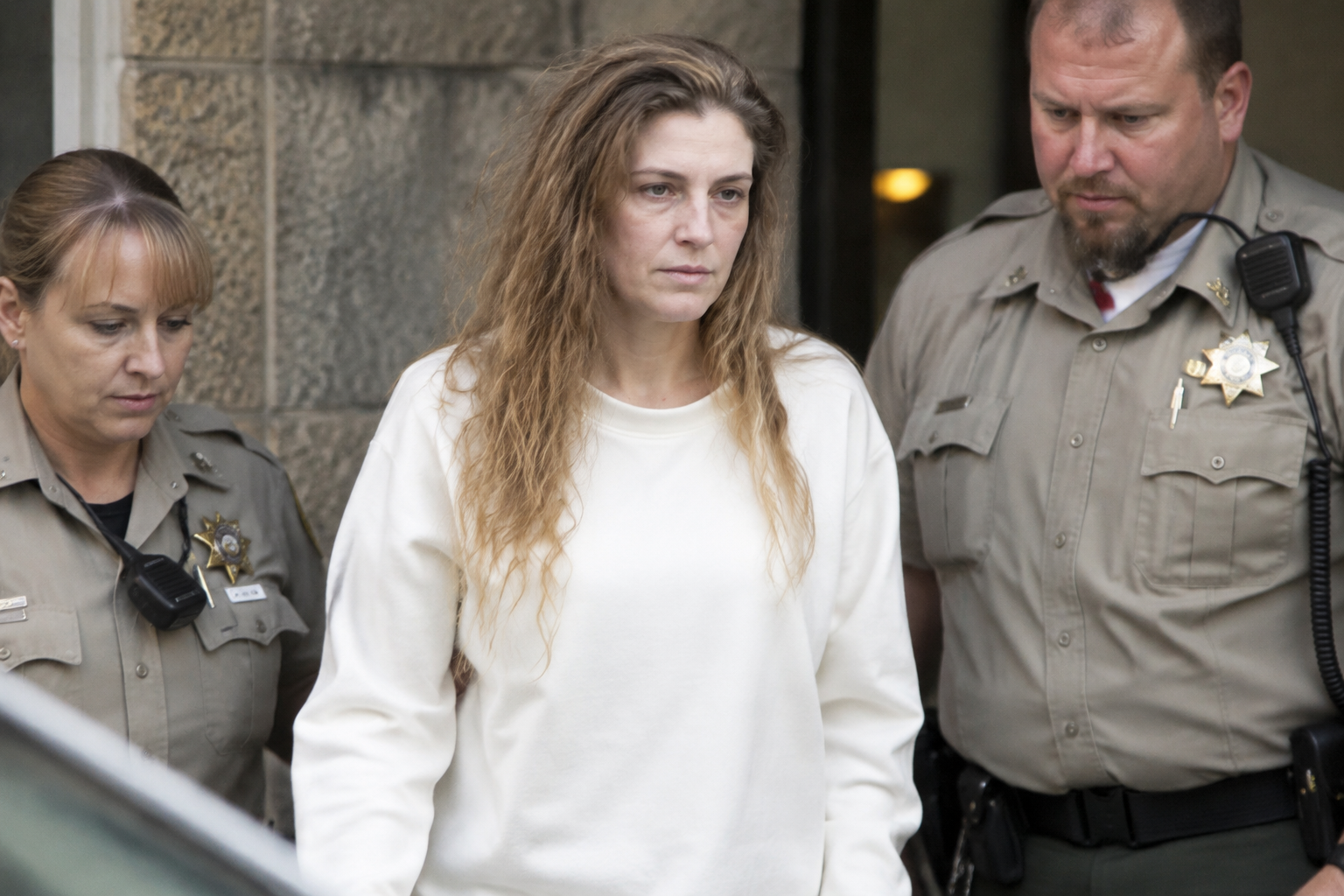 Christa Pike Walking With Help, Eating After Failed Tennessee Execution