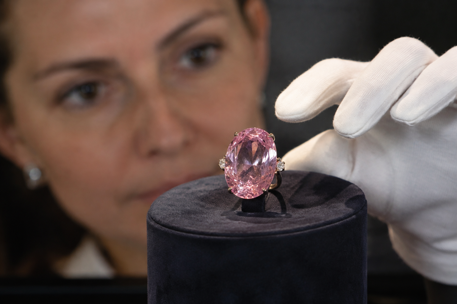 Rare Pink Diamond to Go on Display in France a Century After 1926 Theft