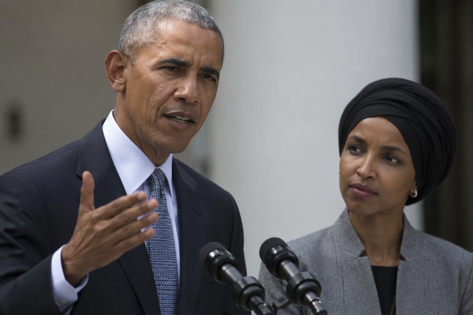 Obama Defends Ilhan Omar Amid Immigration Paperwork Fraud Inquiry