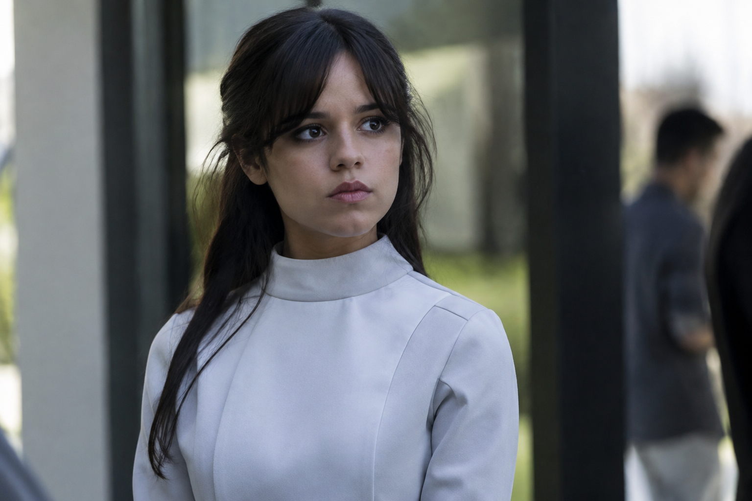 ‘Klara and the Sun’ Review: Jenna Ortega Plays an Optimistic Android