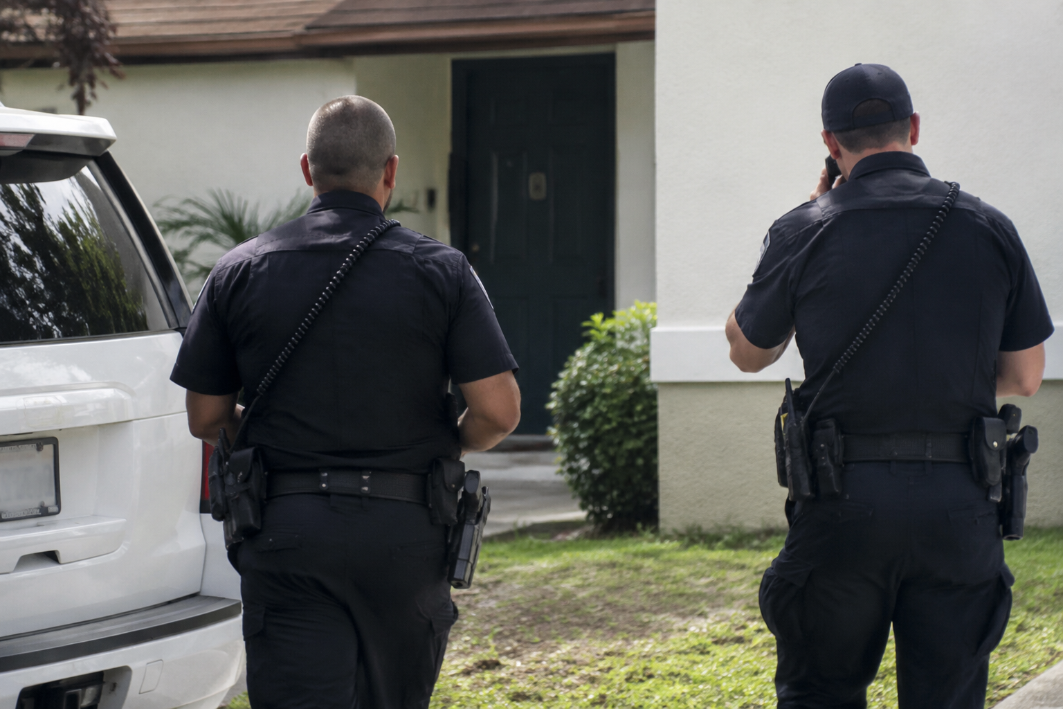 Florida officer accused of stealing dead man's identity and occupying his home