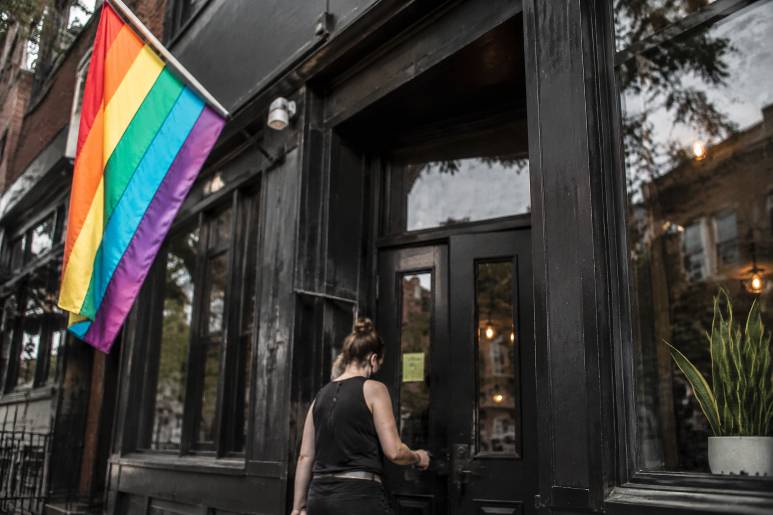 Massachusetts Lesbian Bar Last Ditch to Close After Mask Policy Controversy